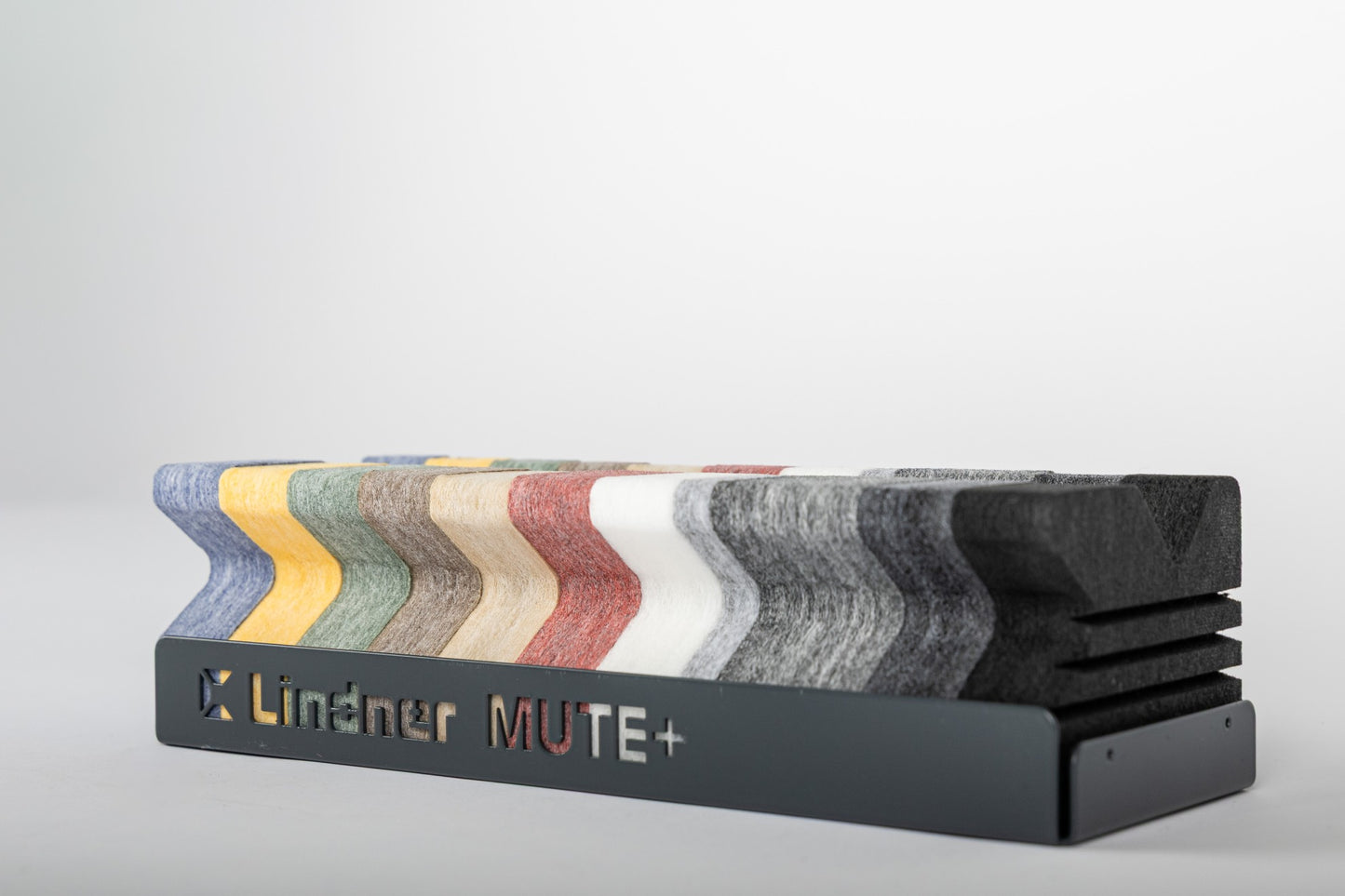 MUTE+® board Musterbox